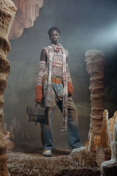 Look 9